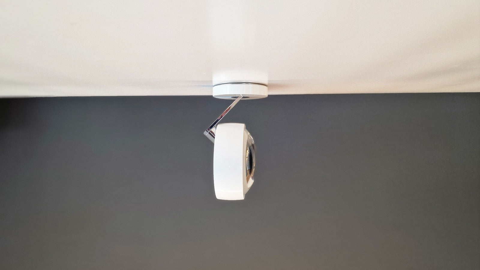 Occhio - Aufbaustrahler piu alto 3d S80 Volt weiß glanz - Ausstellungsware