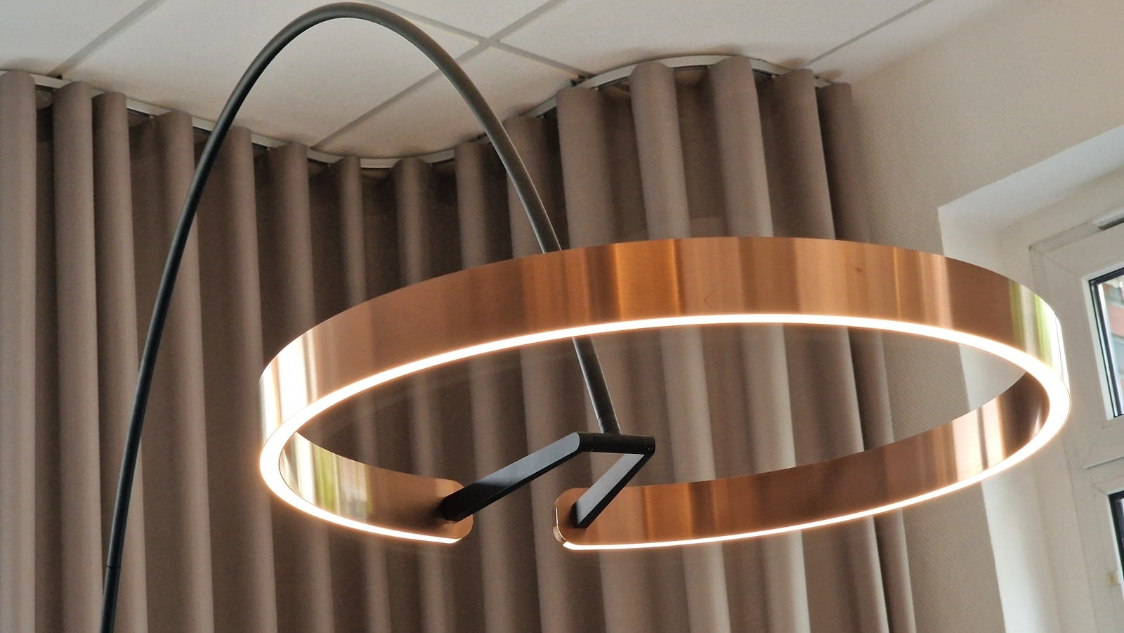 Occhio - Stehleuchte Mito largo rosegold - Ausstellungsware
