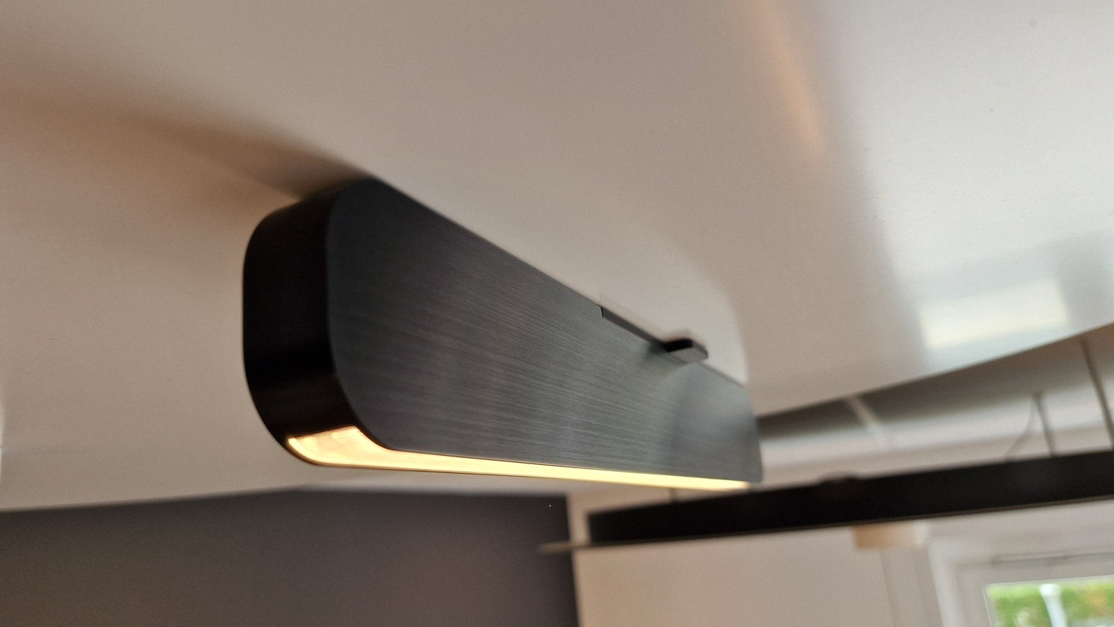 Deckenleuchte Occhio Mito alto 40 up air narrow black phantom - Ausstellungsware