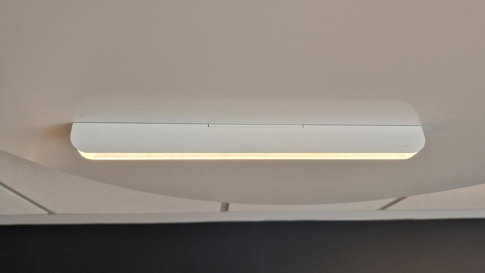 Wand-/Deckenleuchte Mito Alto 40 flat "Air" weiß - Ausstellungsware