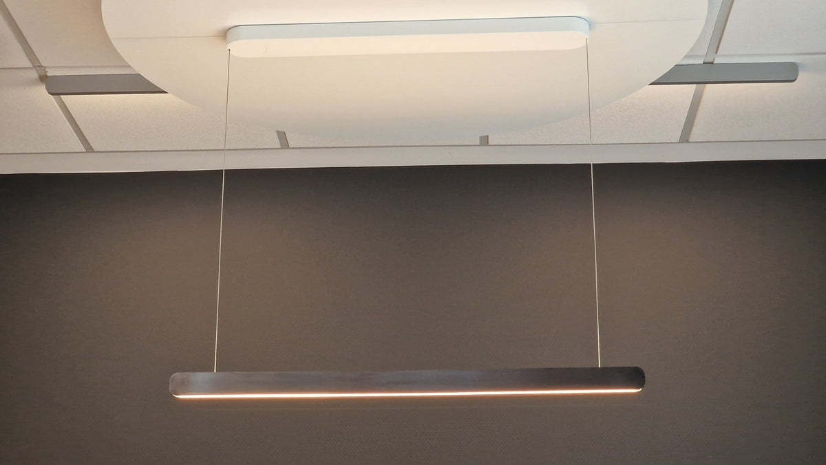 Occhio - Pendelleuchte Mito volo 100 var up LED wide air phantom - Ausstellungsware