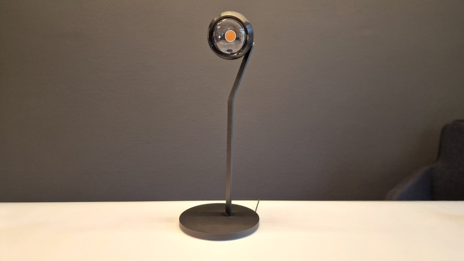 Occhio Tischleuchte io tavolo C LED 13/18W umschaltbar black phantom - Ausstellungsware